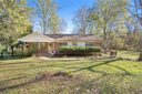 8418 Pine Circle sold home in Charlotte, SC