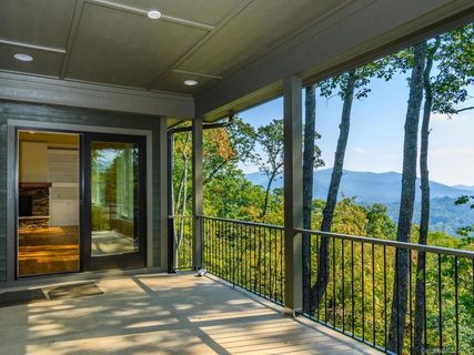 431 Chapel Road sold home in The Ridge at Black Mtn Estates, Black Mountain, NC