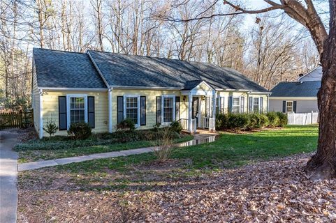 915 Somersby Lane
