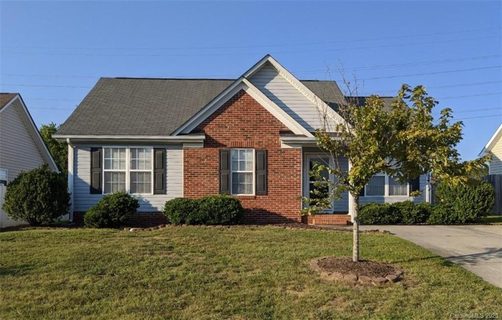 321 Dexter Place