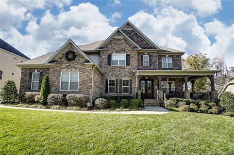 141 Forsythia Lane