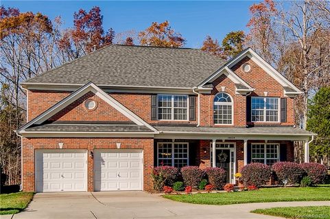 10824 Clark Street sold home in Shiloh Village, Davidson, NC