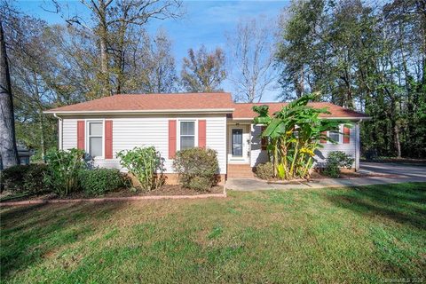 504 Forest Lane sold home in South Forest, Belmont, NC