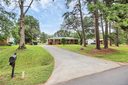 317 Cedarwood Lane sold home in Matthews, SC