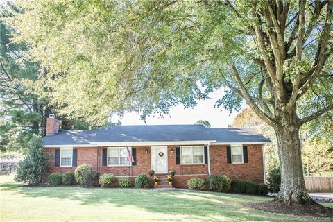 13 Belmont Drive sold home in Franem Acres, Fletcher, NC