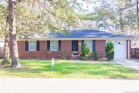 8601 Sharonbrook Drive
