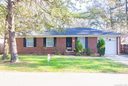8601 Sharonbrook Drive sold home in Charlotte, SC