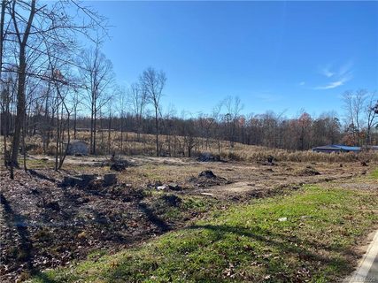208 Green Meadows Drive sold lot in Green Meadows Estates, Kings Mountain, NC