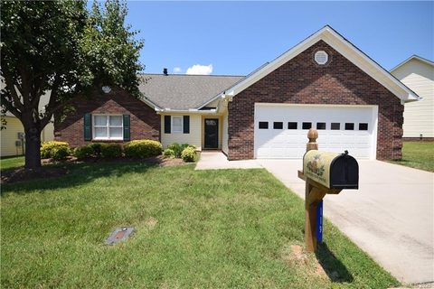 119 Pond View Drive