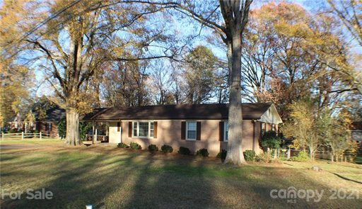 1386 Winecoff School Road sold home in Bellevue, Concord, NC