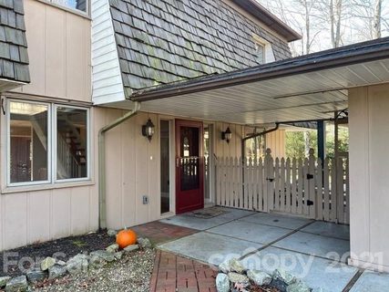 Previously sold for $369,000