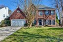 1945 Thornblade Ridge Drive sold home in Matthews, SC