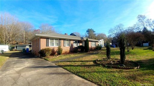 1200 Flintshire Drive sold home in Crestview, Albemarle, NC