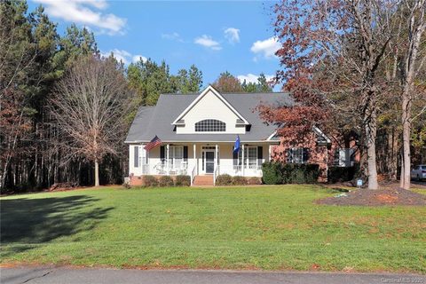 1836 Lantern Road sold home in Hunters Place, York, SC