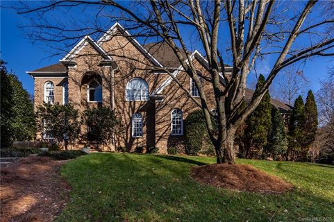 5821 Cary Ridge Drive