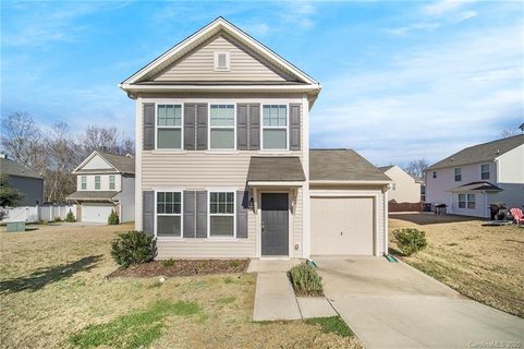 905 Sherman Street sold home in Villages at Fifth Avenue, Gastonia, NC
