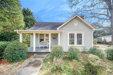 63 Brookwood Avenue sold home in Aurora Highlands, Concord, NC