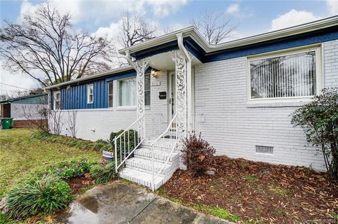 5951 Olinda Street sold home in Briarbrook, Charlotte, NC