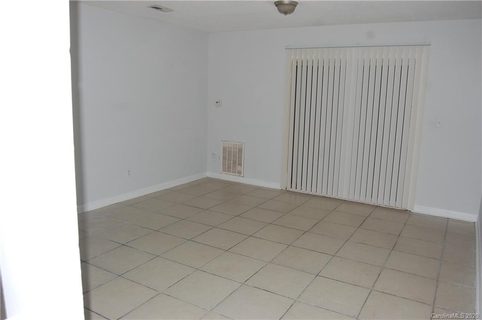 7992 Shady Oak Trail sold condo in Shady Oaks, Charlotte, NC
