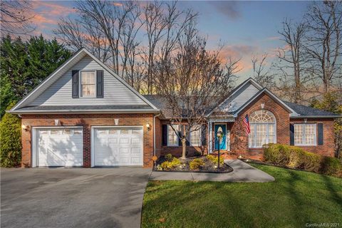 2436 Emily Drive sold home in Shannon Point, Belmont, NC