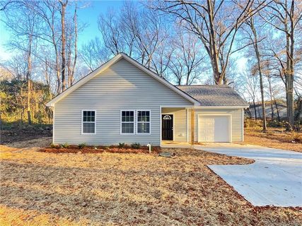 2423 Finchley Drive