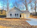 2423 Finchley Drive sold home in Charlotte, SC