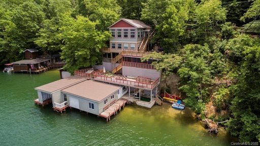 222 Ridge Road sold home in Laurel Heights, Lake Lure, NC