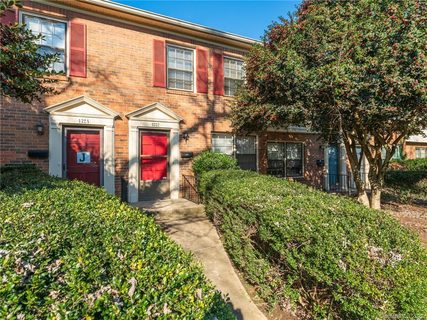 4722 Old Lantern Way