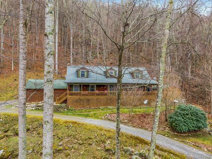 74 Woodstone Way sold home in The Glade, Canton, NC