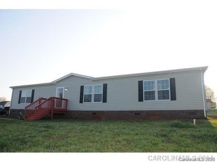 2149 Sterling Ridge Drive sold manufactured home in Sterling Ridge, Newton, NC