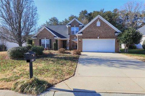 Previously sold for $305,000