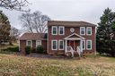 13801 Castleford Drive sold home in Mint Hill, SC