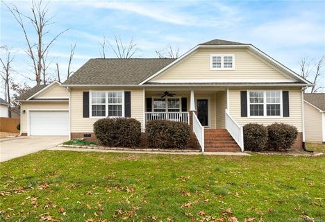 1560 Meadow Glen Lane