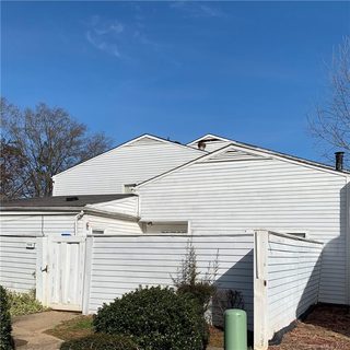 7009 Stonington Lane