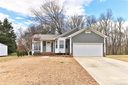 12820 Hedgeway Drive sold home in Charlotte, SC