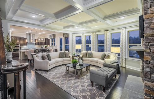 5608 Regal Way 192