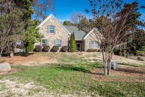 21008 Lagoona Drive