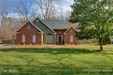 15200 Yarmouth Road sold home in Mint Hill, SC
