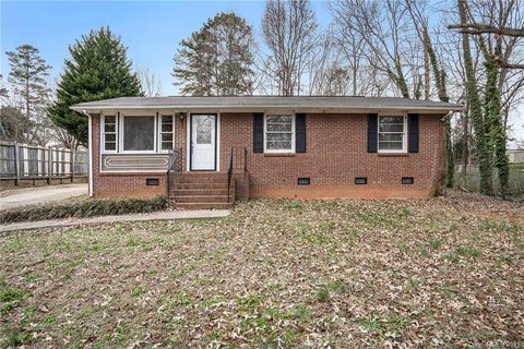 211 Willow Street