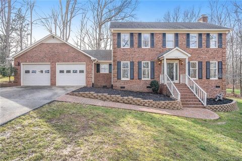 1114 Oak Hill Drive sold home in Southwood Estates, Monroe, NC
