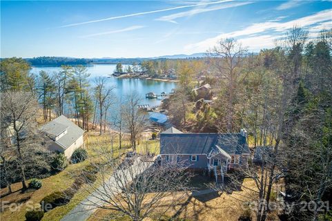 2641 Laurel Pointe Drive sold home in Laurel Pointe, Nebo, NC