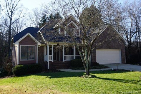 3009 9th Street Lane sold home in North Creek, Hickory, NC