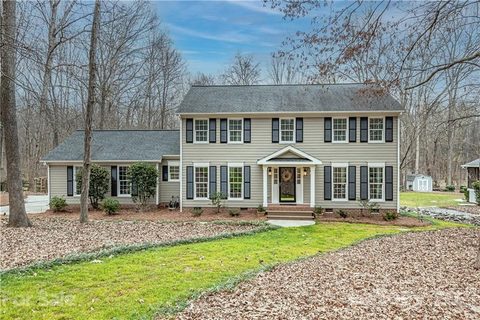 10411 Stonemede Lane sold home in PROVIDENCE RIDGE, Matthews, NC