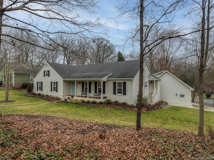 4941 Virginian Lane