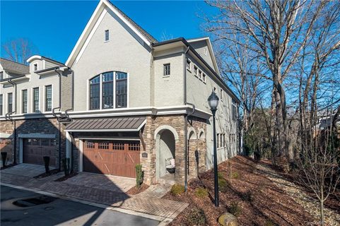 Previously sold for $850,000