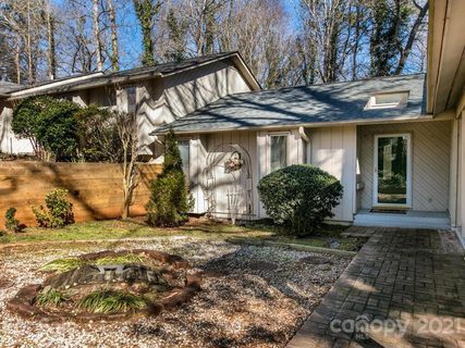 152 Fairlane Road 2B sold condo in Diamond Ridge Condominiums, Columbus, NC