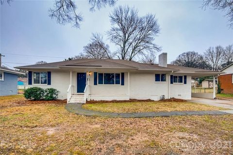 1808 Birchcrest Drive