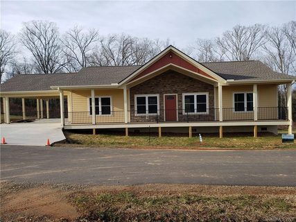 1029 Hillside Ridge Road sold home in Candler View Estates, Candler, NC