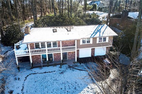 896 Indian Hill sold home in Indian Hills, Hendersonville, NC