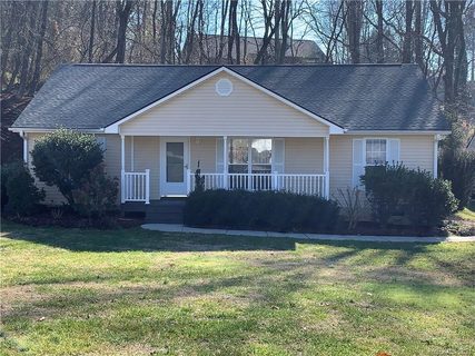 105 Rachael Drive sold home in Regina Park, Waynesville, NC